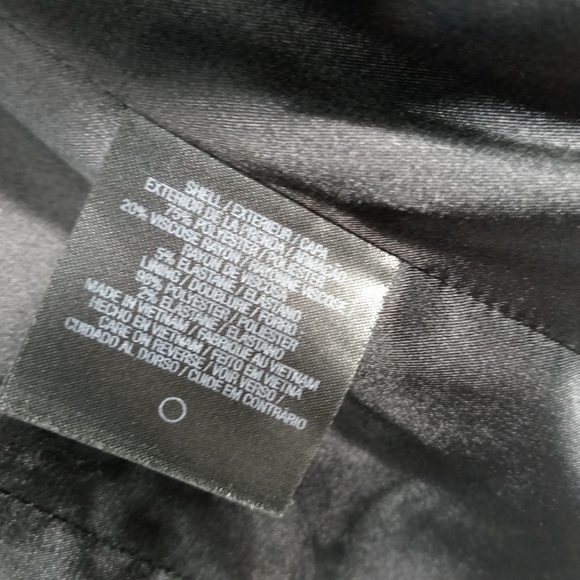 Tahari Black Zip Front Black Blazer‎ - Picture 9 of 9